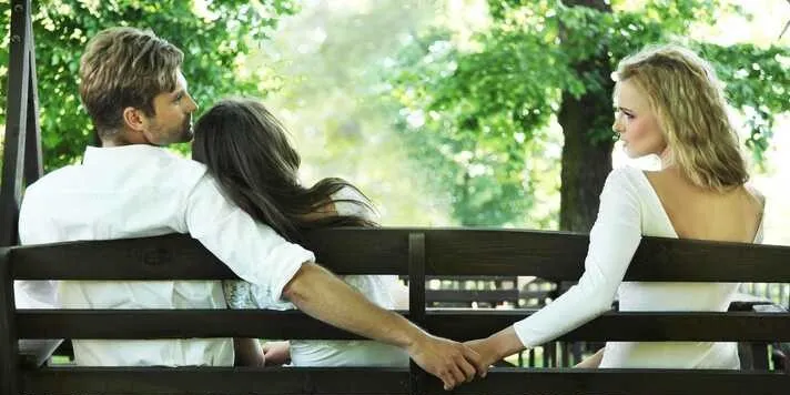 Как выйти из отношений женатым мужчиной и почему они притягиваются в вашу жизнь